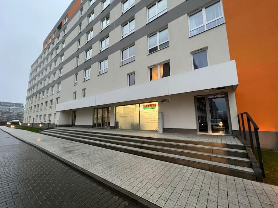 K22 Sky Apartments In The 바르샤바 외부 사진