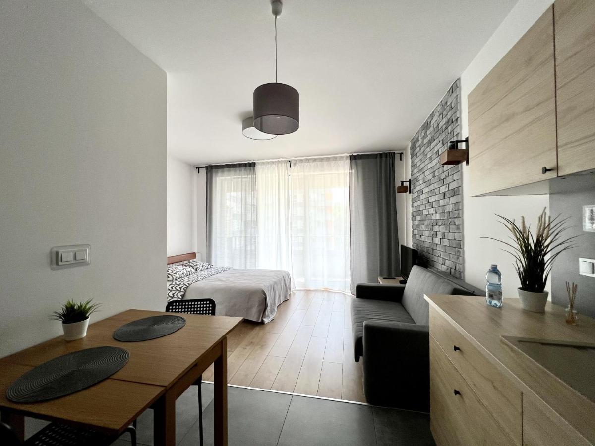 K22 Sky Apartments In The 바르샤바 외부 사진